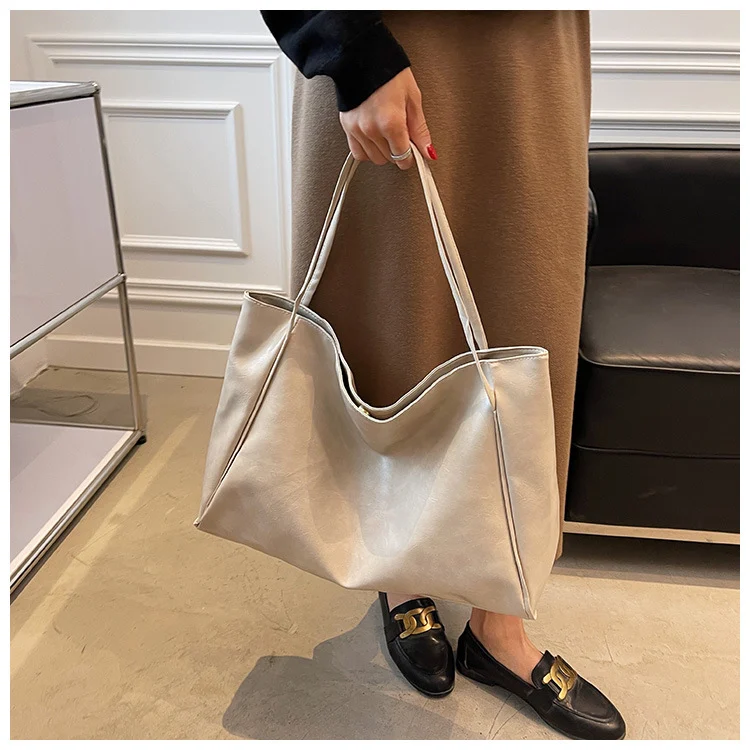 Vintage Shoulder Bags for Women Large Capacity Handbag - Image 5