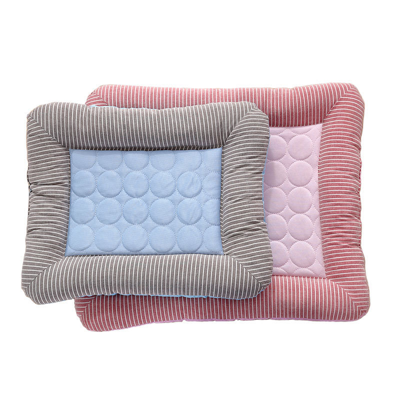 Pet Cooling Pad Bed for Dogs Cats Puppy Kitten Cool Mat - Image 4
