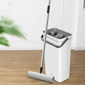 Flat Plate for Household Cleaning Appliances