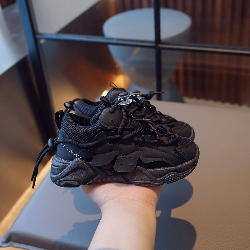 Children Single-through Internet Sneakers - Image 2