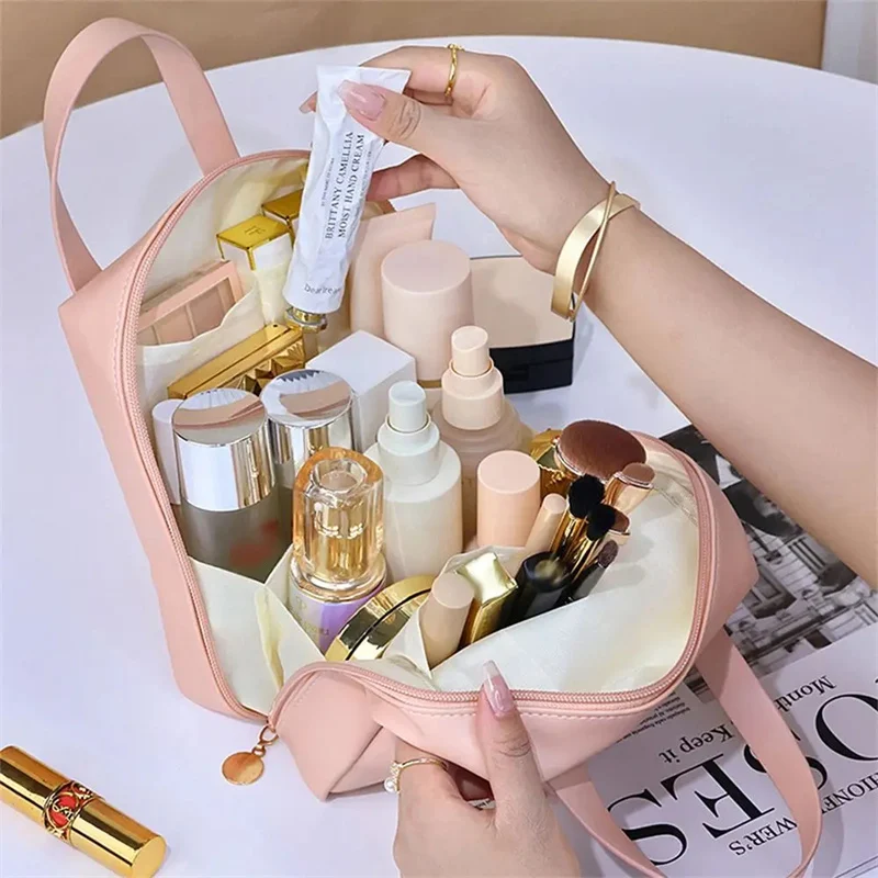Shell Shape PU Leather Cosmetic Bag Waterproof Letter - Image 5