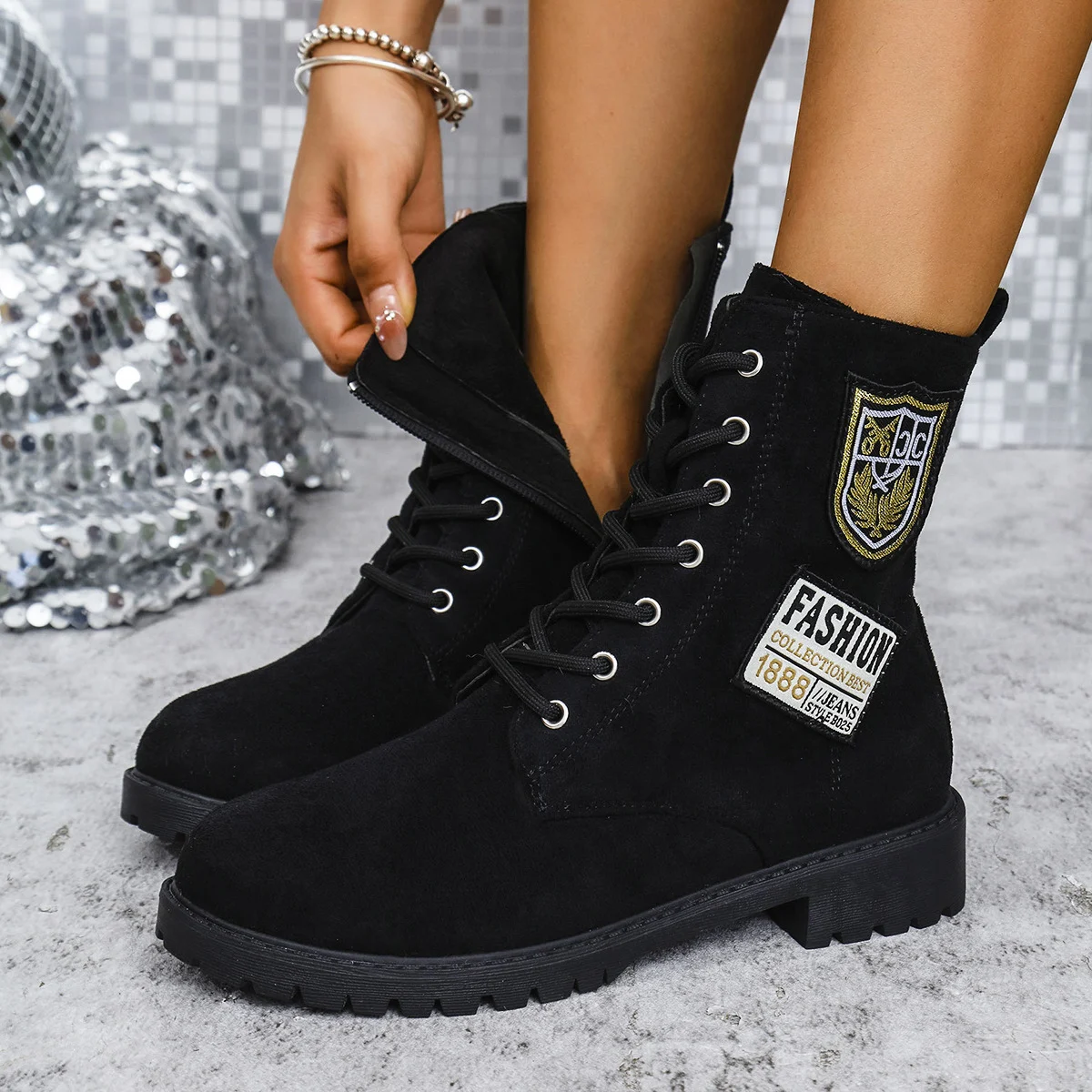 Fashion Lace-up Chunky Heels Boots Winter Round Toe - Image 6