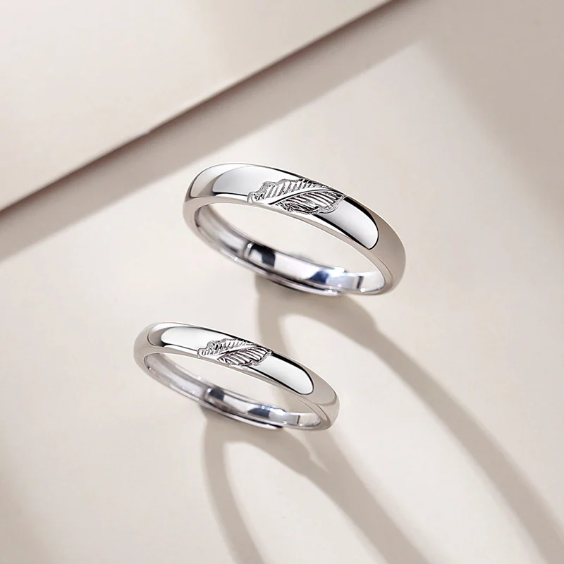 One Leaf Knows Autumn Couple Rings for Men and Women A - Image 2