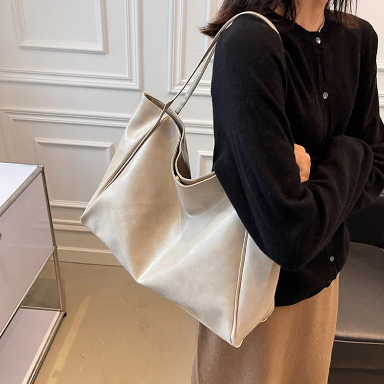 Vintage Shoulder Bags for Women Large Capacity Handbag - Image 3
