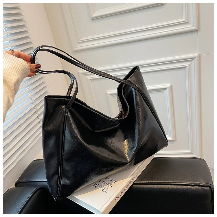 Vintage Shoulder Bags for Women Large Capacity Handbag - Image 8