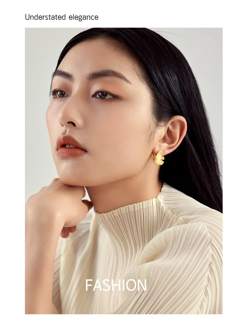 925 Sterling Silver Stud Earrings Earrings Female - Image 3