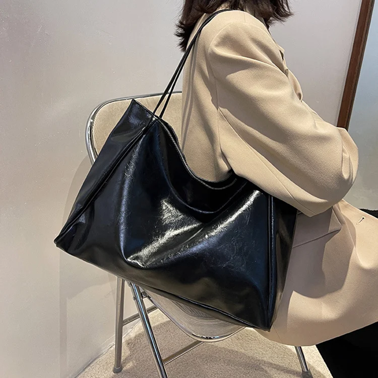 Vintage Shoulder Bags for Women Large Capacity Handbag - Image 2