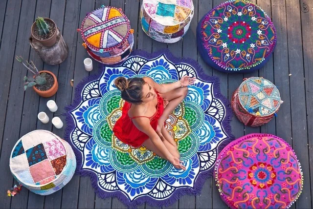 Polygon Printing Tassel Round Bath Towel Yoga Mat - Image 9