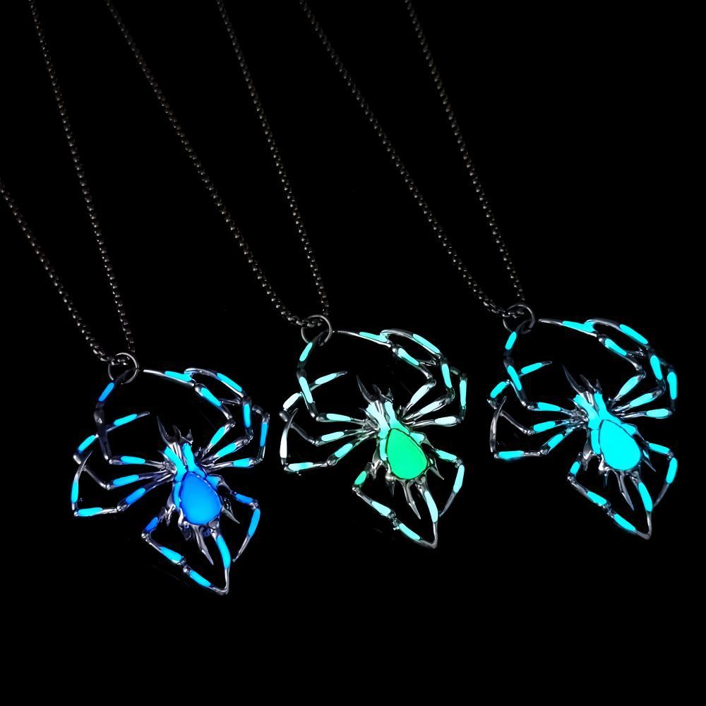 Halloween Creative Stereo Luminous Spider Necklace - Image 3