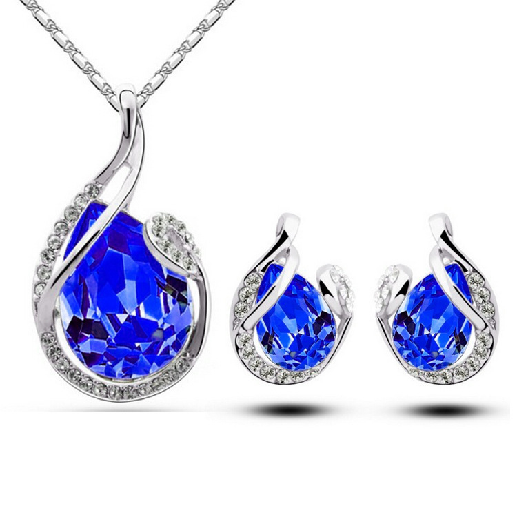 3pcs Rhinestone Necklace Set with Earrings Fashion - Image 4
