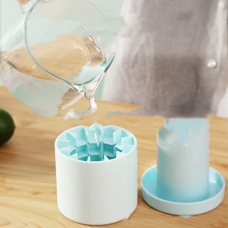 Portable 2 in 1 Ice Bucket Mold with Lid Space Saving - Image 4