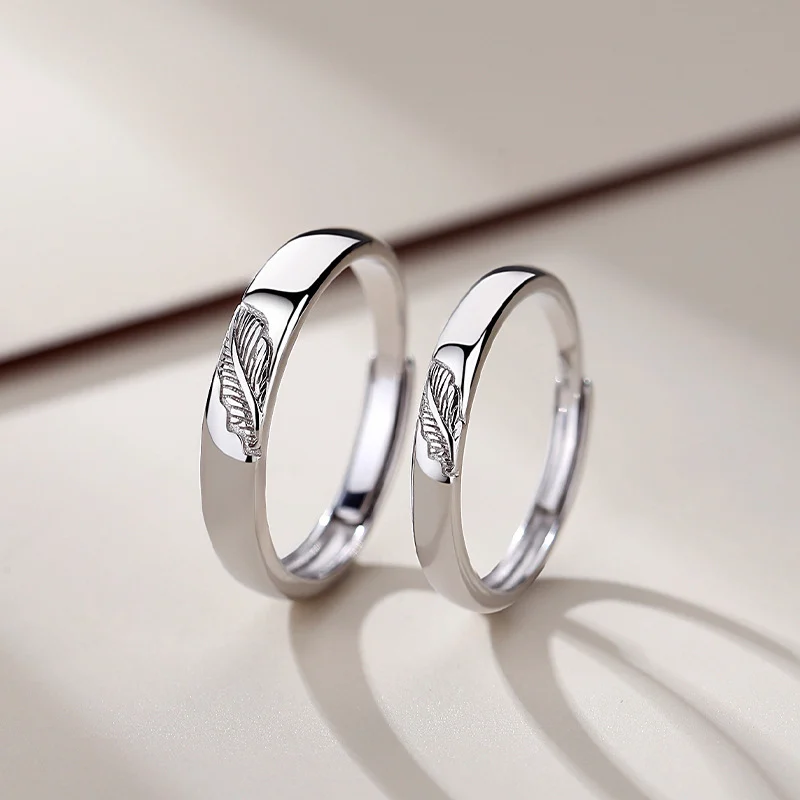 One Leaf Knows Autumn Couple Rings for Men and Women A - Image 4