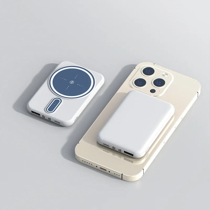 Magnetic Suction Charging Bank Wireless Charging Bank - Image 4