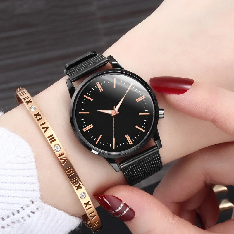 Luxury Couple Watch Men Wristwatch - Image 4