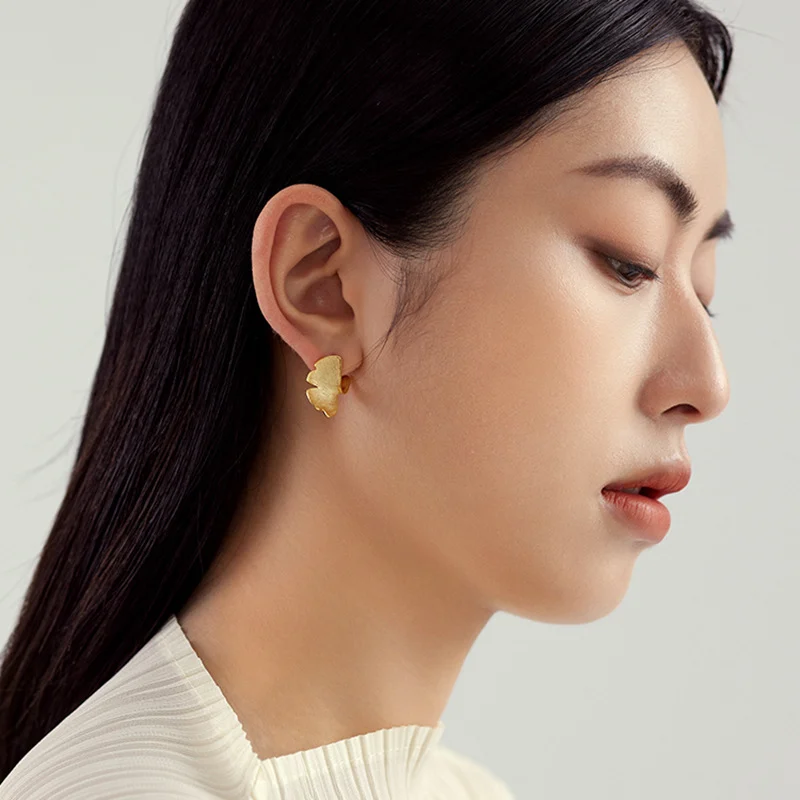 925 Sterling Silver Stud Earrings Earrings Female