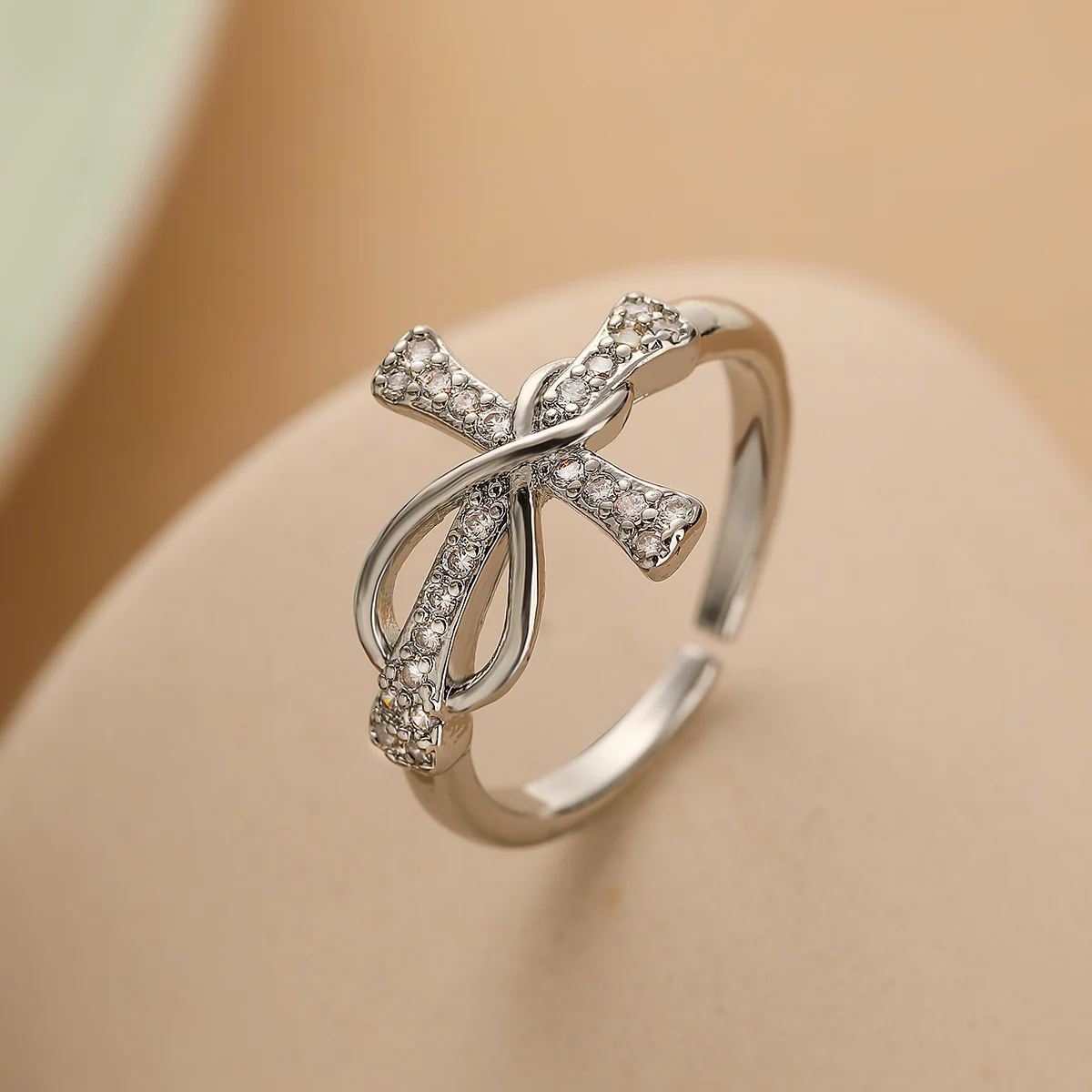 Simple Color Matching Copper Ring Fashion Cross Evil - Image 3