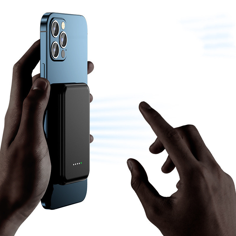 Mini Magnetic Wireless Power Bank – Fast Charging - Image 5