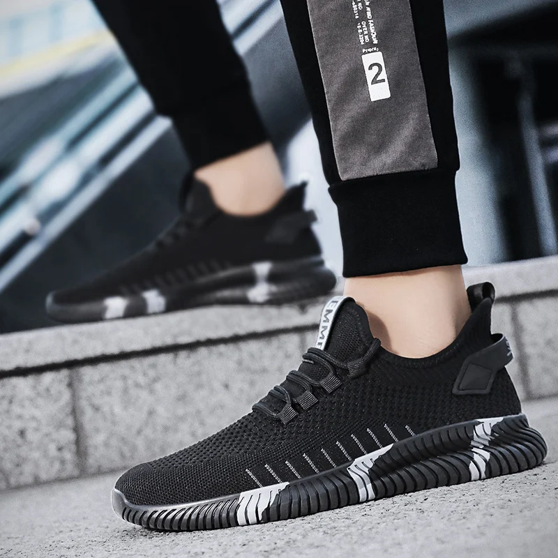 Mesh Sneakers Men Breathable Lightweight Running Shoes - Image 4